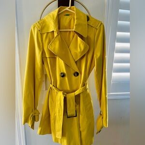 Benniton Yellow Double-Breasted Trench Coat
